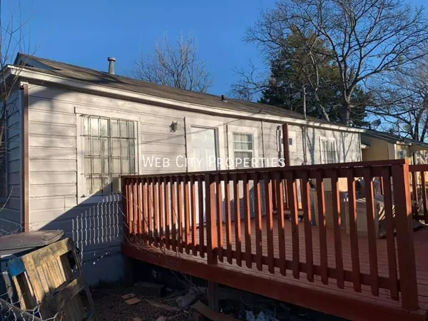 3 bedrooms apartment for rent in Cedar Crest - Se Dallas, Dallas