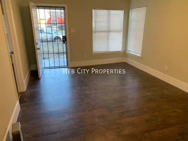 3 bedrooms apartment for rent in Cedar Crest - Se Dallas, Dallas