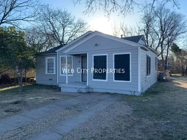3 bedrooms apartment for rent in Cedar Crest - Se Dallas, Dallas