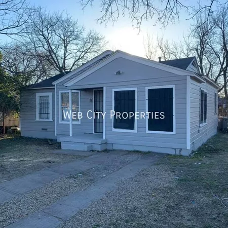 3 bedrooms apartment for rent in Cedar Crest - Se Dallas, Dallas