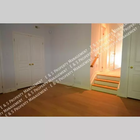2 bedrooms apartment for rent in Tunney's Pasture - West Ottawa, Ottawa