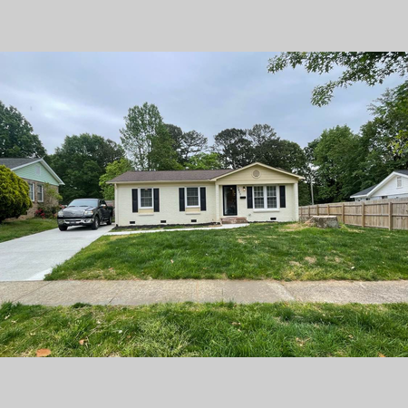 Coliving in Washington Heights CLT - North Charlotte, Charlotte