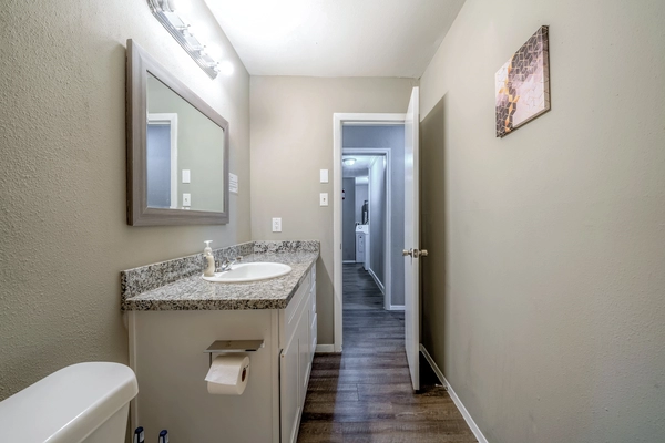 Coliving in Central Southwest - Sw Houston, Houston