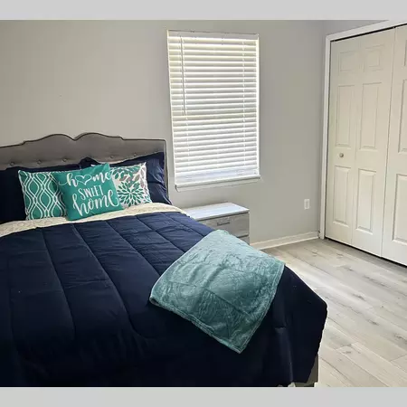 Coliving in College Park JAX - Northside, Jacksonville
