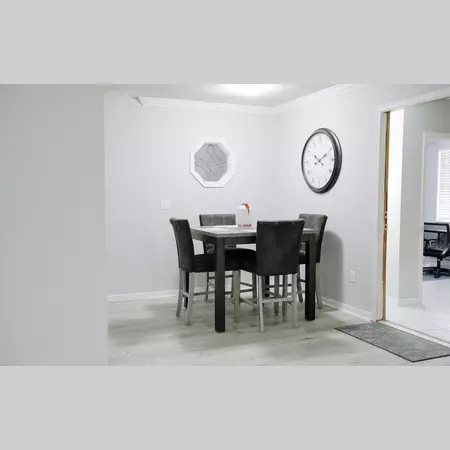 Coliving in College Park JAX - Northside, Jacksonville