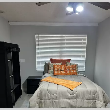 Coliving in College Park JAX - Northside, Jacksonville