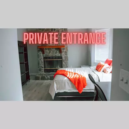 Coliving in College Park JAX - Northside, Jacksonville
