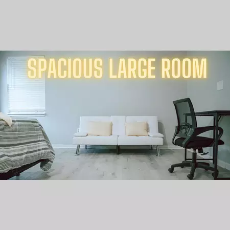 Coliving in College Park JAX - Northside, Jacksonville