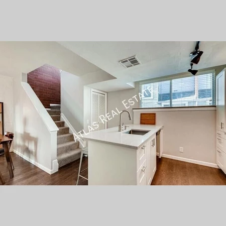 2 bedrooms apartment for rent in Monclair - East Denver, Denver