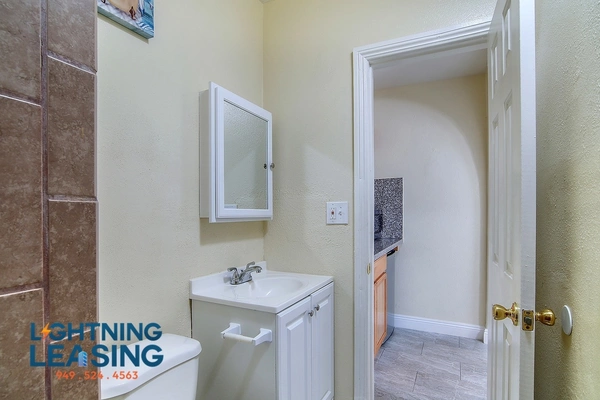 Studio Apartment for rent in Mid City - Central Los Angeles, Los Angeles