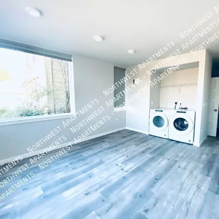 Studio Apartment for rent in University District - North Seattle, Seattle