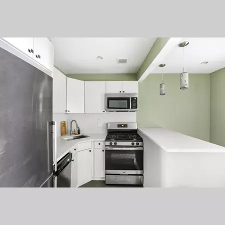 Coliving in East Village - Manhattan, New York