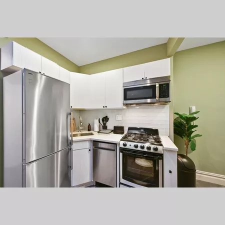 Coliving in East Village - Manhattan, New York