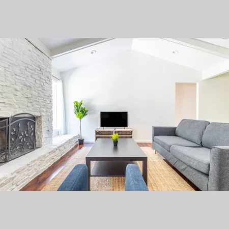 Coliving in North Austin Civic Association - North Austin, Austin
