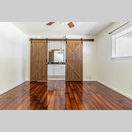 Coliving in North Austin Civic Association - North Austin, Austin