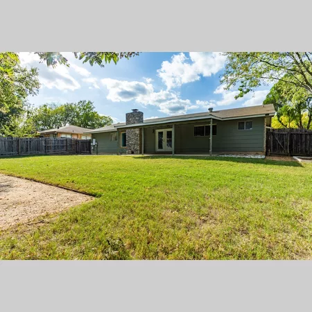Coliving in North Austin Civic Association - North Austin, Austin