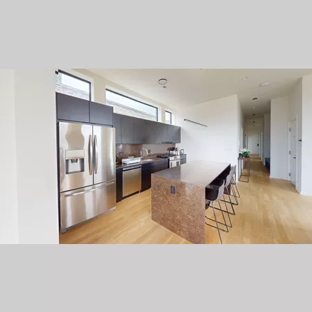 Coliving in Lower West Side - West Side, Chicago