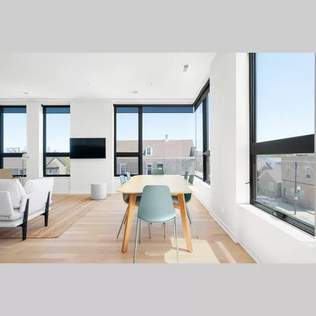 Coliving in Lower West Side - West Side, Chicago