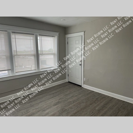 Studio Apartment for rent in Midtown-Westport - KCMO, Kansas City