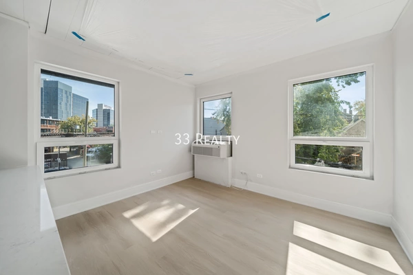 1 bedroom apartment for rent in Logan Square - North Side, Chicago