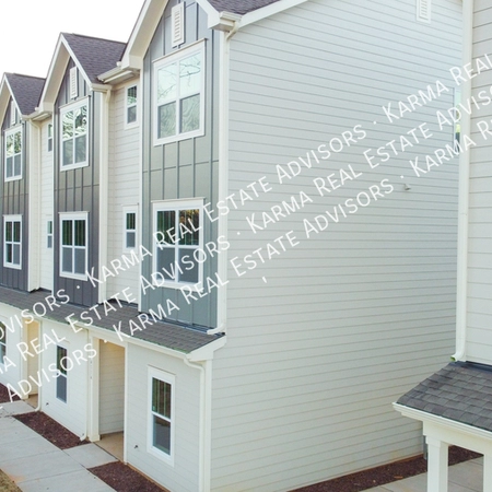 3 bedrooms apartment for rent in Windsor Park - East Charlotte, Charlotte