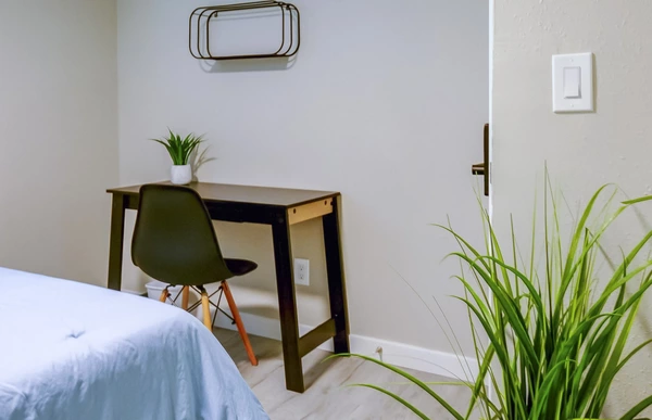Coliving in Sulphur Springs - North Tampa, Tampa
