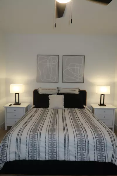 Coliving in Glendale - NW Valley, Phoenix