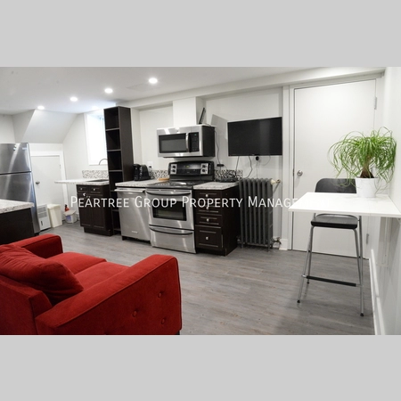 3 bedrooms apartment for rent in Whitehaven - Queensway Terrace North - West Ottawa, Ottawa