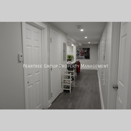 3 bedrooms apartment for rent in Whitehaven - Queensway Terrace North - West Ottawa, Ottawa