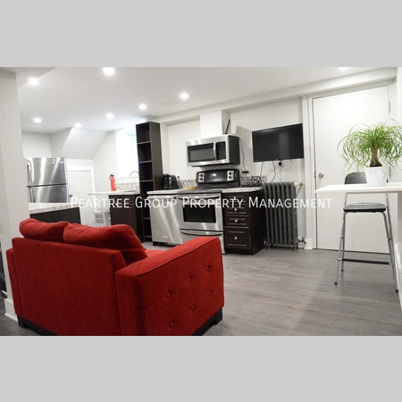 3 bedrooms apartment for rent in Whitehaven - Queensway Terrace North - West Ottawa, Ottawa