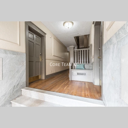 1 bedroom apartment for rent in Midtown-Westport - KCMO, Kansas City
