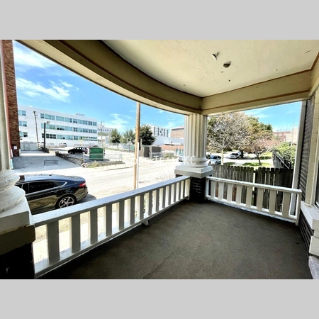 1 bedroom apartment for rent in Midtown-Westport - KCMO, Kansas City