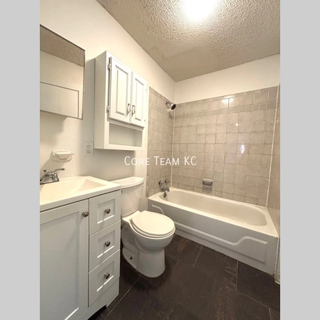 1 bedroom apartment for rent in Midtown-Westport - KCMO, Kansas City