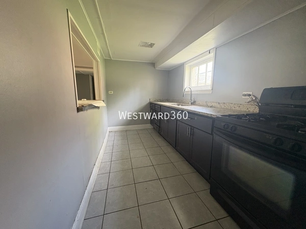 1 bedroom apartment for rent in Calumet Heights - Far Southeast Side, Chicago