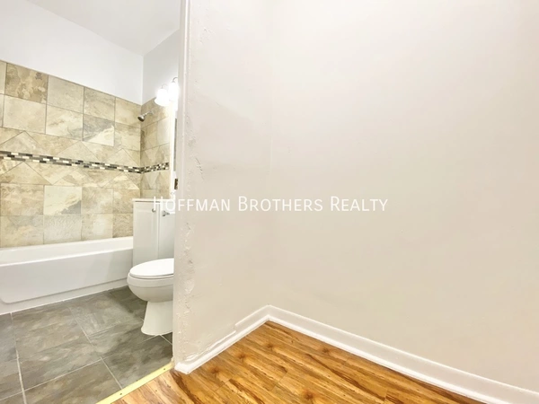 Studio Apartment for rent in Arlington Heights - Central Los Angeles, Los Angeles