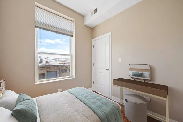 Coliving in Humboldt Park - West Side, Chicago