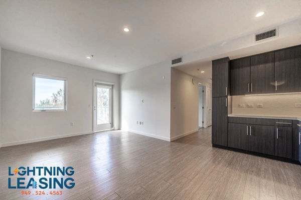 2 bedrooms apartment for rent in Valley Village - San Fernando Valley, Los Angeles