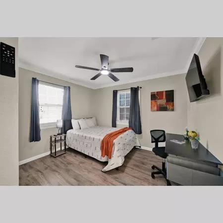 Coliving in Central Southwest - Sw Houston, Houston