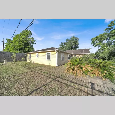Coliving in Central Southwest - Sw Houston, Houston