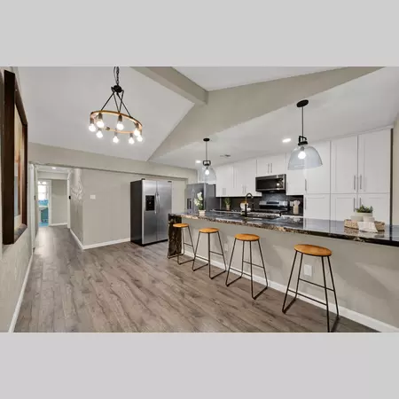 Coliving in Central Southwest - Sw Houston, Houston