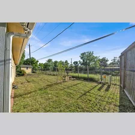Coliving in Central Southwest - Sw Houston, Houston