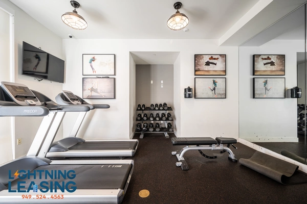 2 bedrooms apartment for rent in Valley Village - San Fernando Valley, Los Angeles
