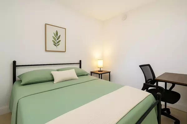 Coliving in Kenwood - Clearwater-St. Petersburg, Tampa