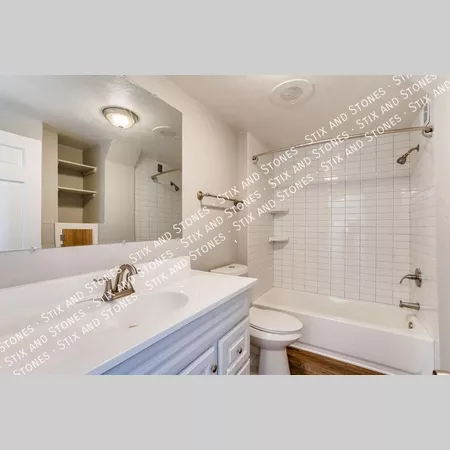 2 bedrooms apartment for rent in Elyria Swansea - North Denver, Denver