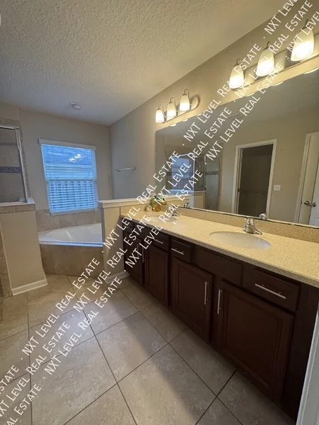 4 bedrooms apartment for rent in Crystal Springs - Westside, Jacksonville