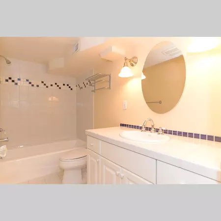 Coliving in Interbay - Central Seattle, Seattle