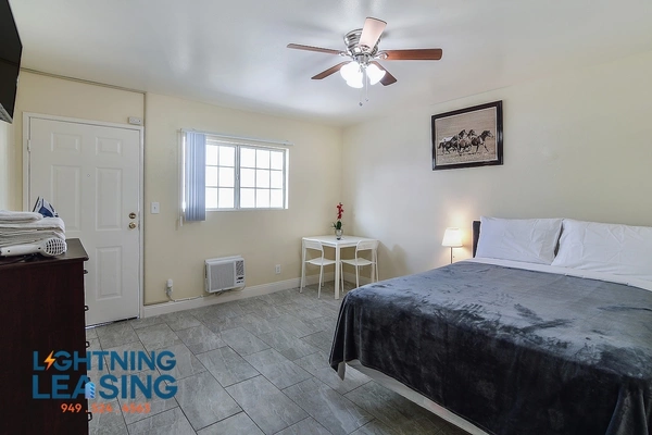Studio Apartment for rent in Mid City - Central Los Angeles, Los Angeles