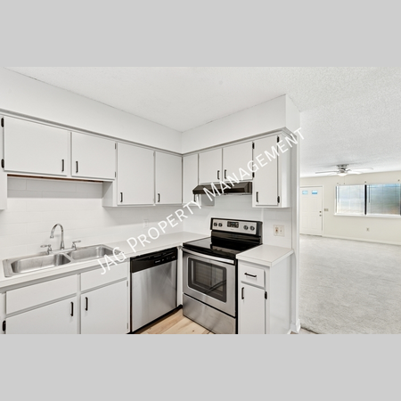 2 bedrooms apartment for rent in Hogan - Southside, Jacksonville