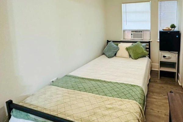 Coliving in Holden Heights - Central Orlando, Orlando