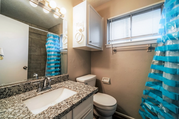 Coliving in Southbelt / Ellington - Se Houston, Houston
